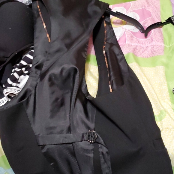 Nothing - Picture 3 of 6